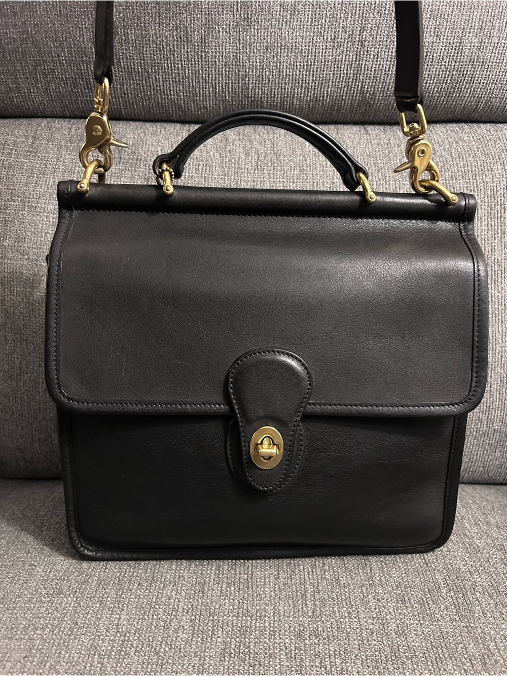 Coach Vintage Willis Black Leather Satchel with Brass Hardware, Hang tag & Strap - Picture 3 of 12